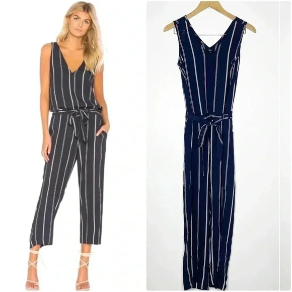 Rails Navy Stripe Sleeveless Belted Jumpsuit Size XS Revolve  Hallie - Picture 2 of 7
